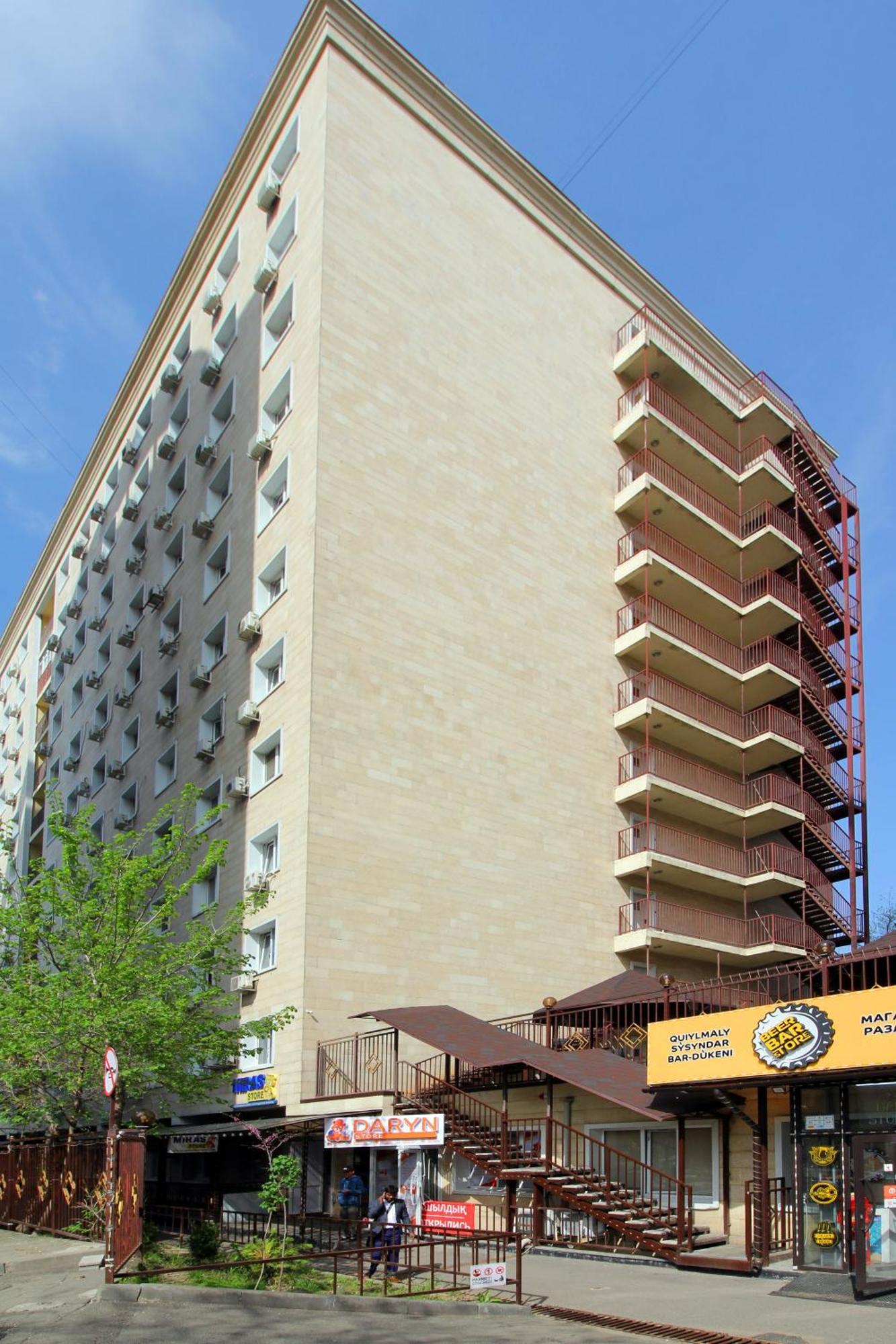 Almaty Cozy Apart Hotel מראה חיצוני תמונה